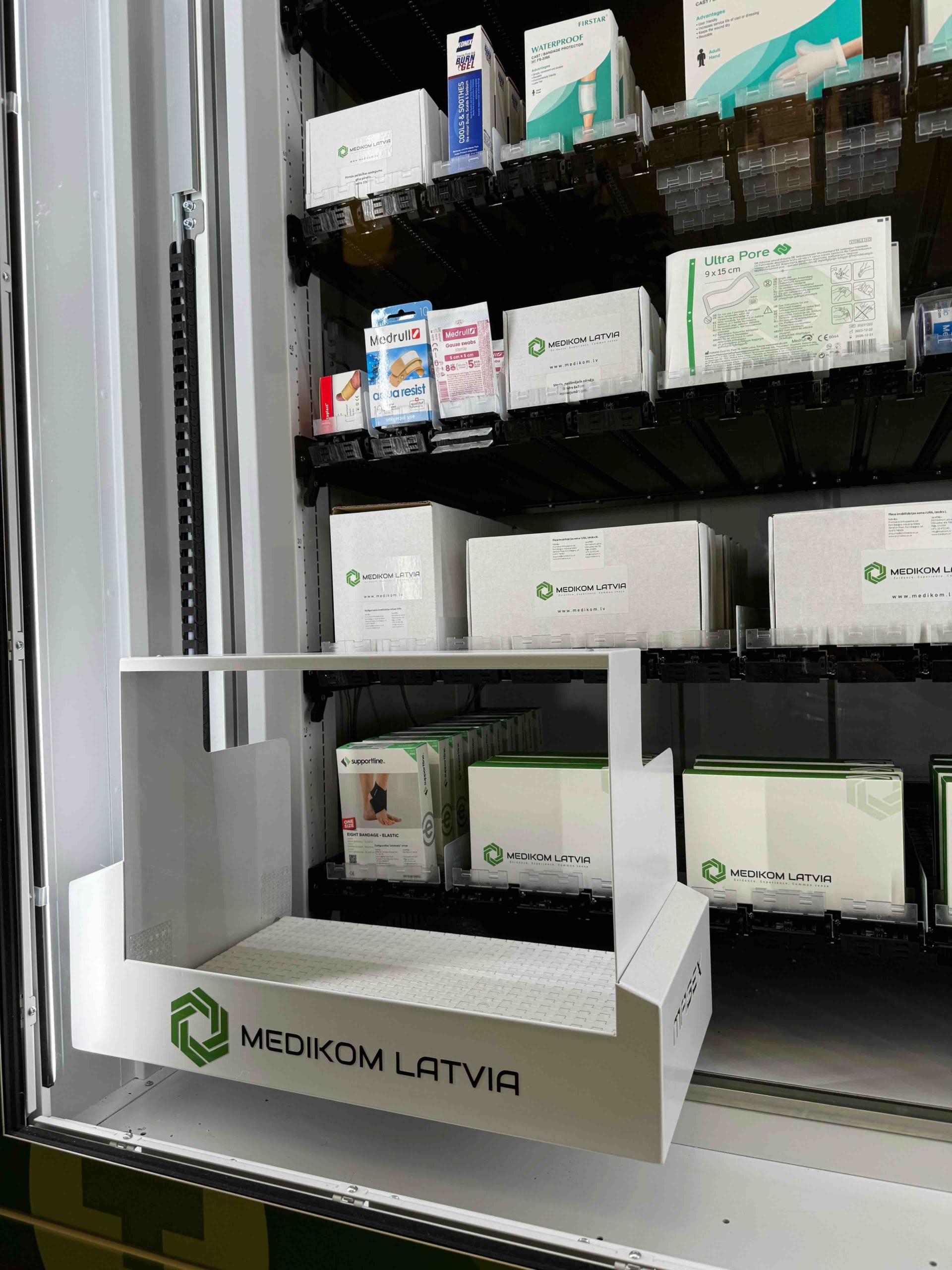 contactless-healthcare-vending